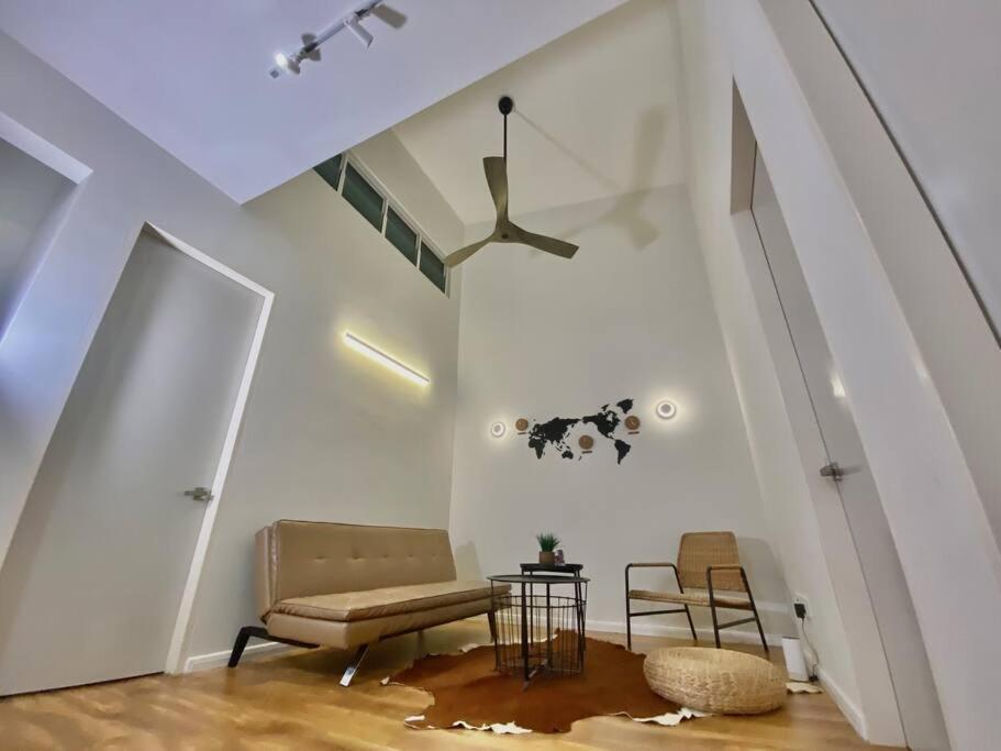 Luxury 2-Storey Terrace House Near Ioi City Mall プトラジャヤ エクステリア 写真